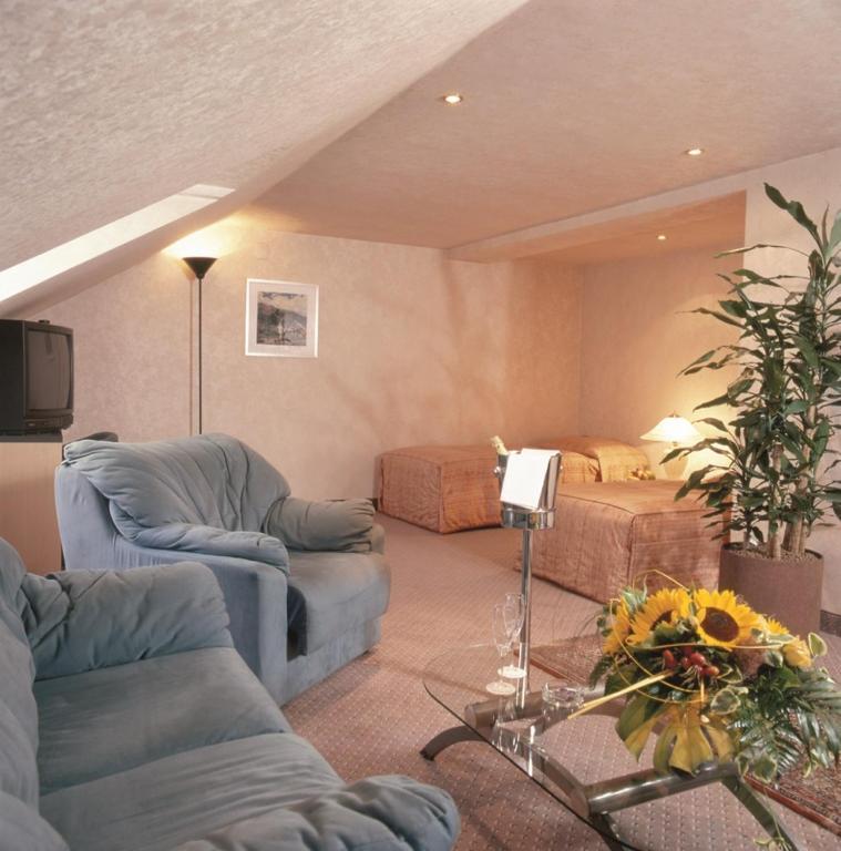 Privat Hotel Riegele Augsburg Rum bild